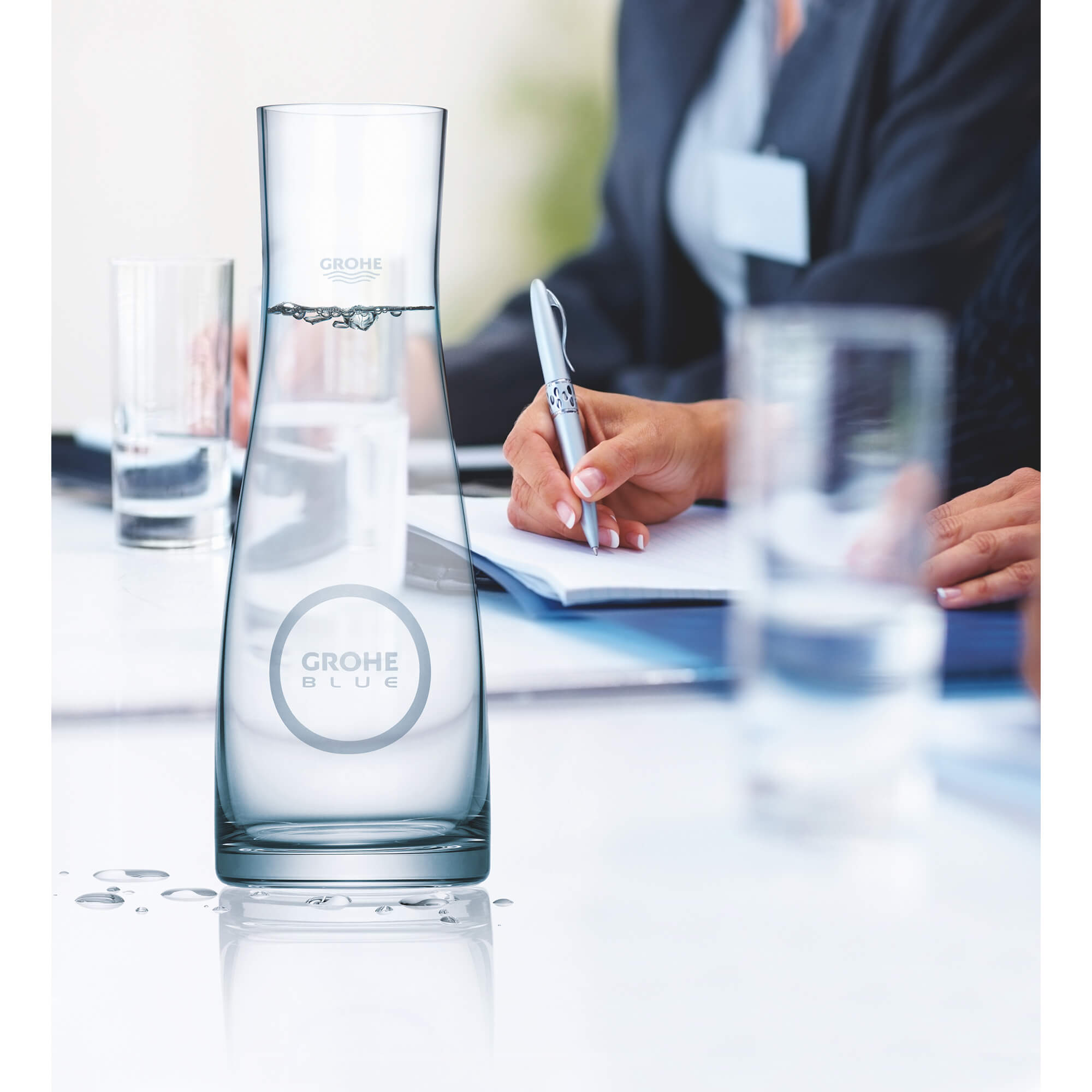 GROHE Blue® Glass Carafe